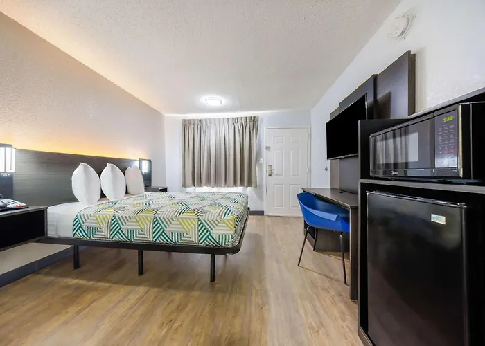 Hotel 6 Worth, Tx East